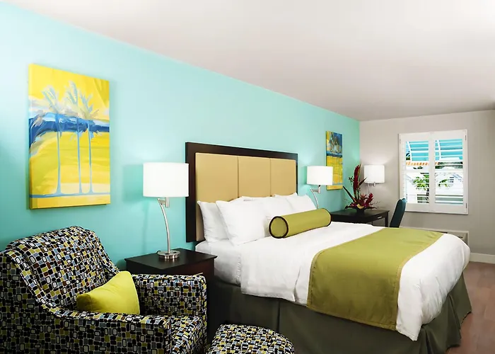 Silver Palms Inn